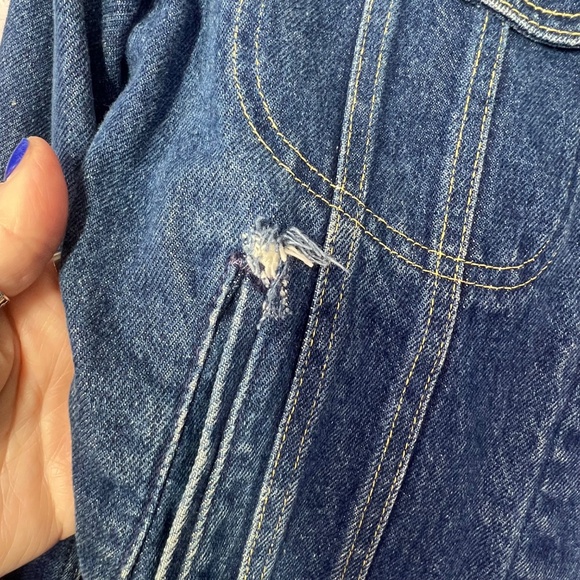 VINTAGE |•LEE•| Blue Denim Trucker Jean Jacket Size 36R - Picture 4 of 8